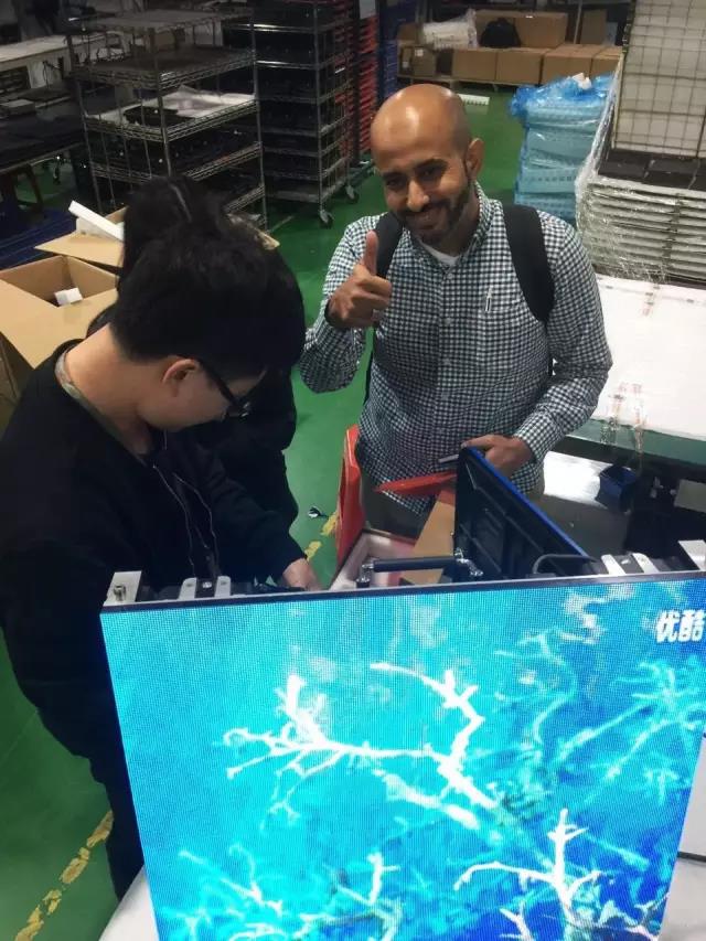 Eng.Abdullah O.Baothman对多宝电竞的产品翘起了大拇指