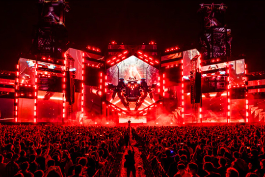 多宝电竞LCF新加坡ITC云仓启航，国际演艺市场的黑马强势突围！